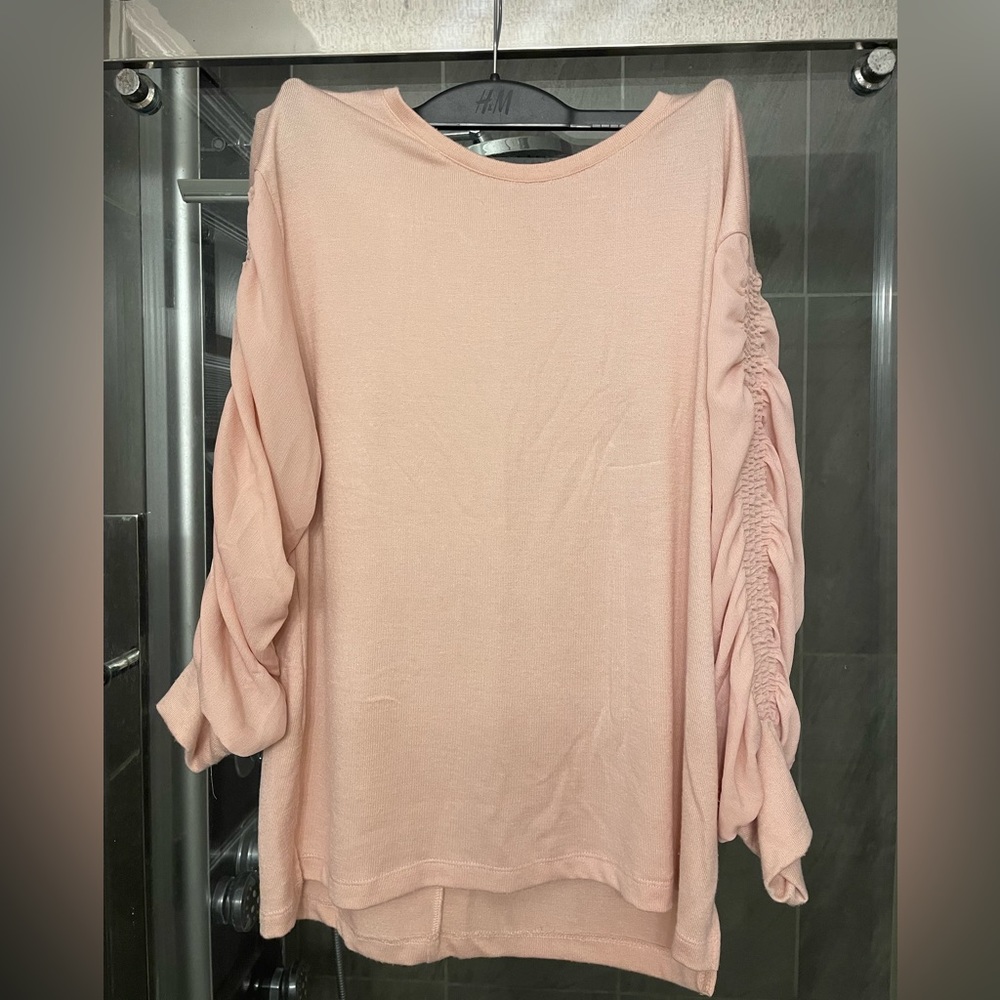 Dex sweater